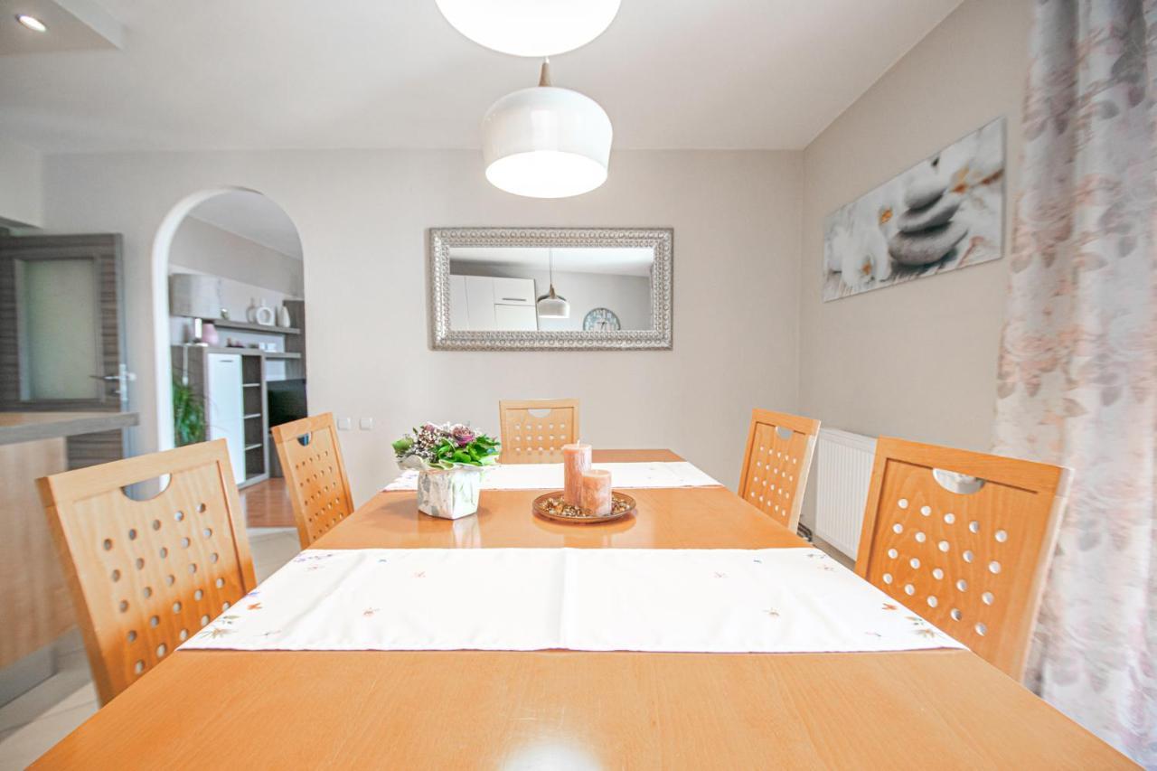 Two-Bedroom Apartment In Crikvenica Xcvii Exterior foto