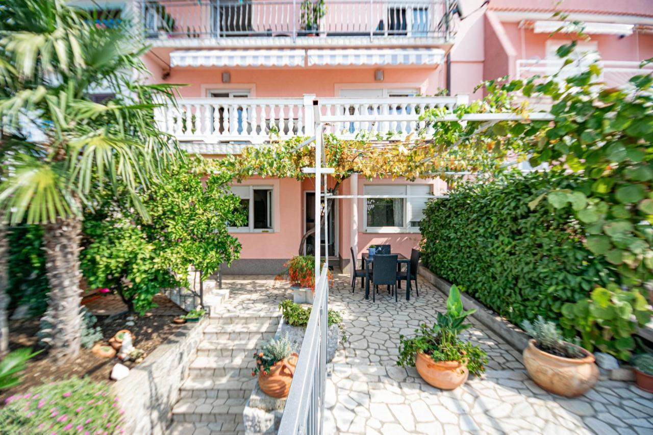 Two-Bedroom Apartment In Crikvenica Xcvii Exterior foto