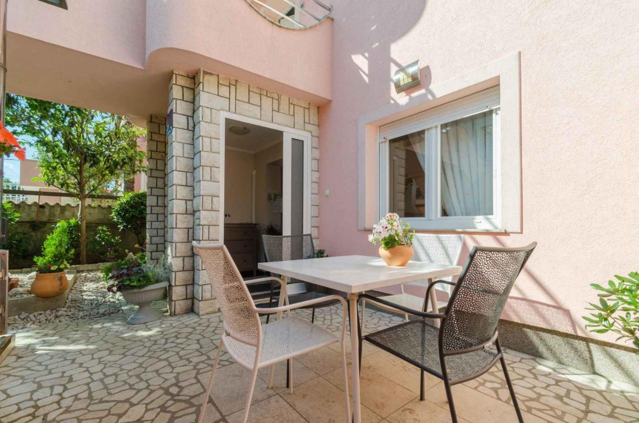 Two-Bedroom Apartment In Crikvenica Xcvii Exterior foto