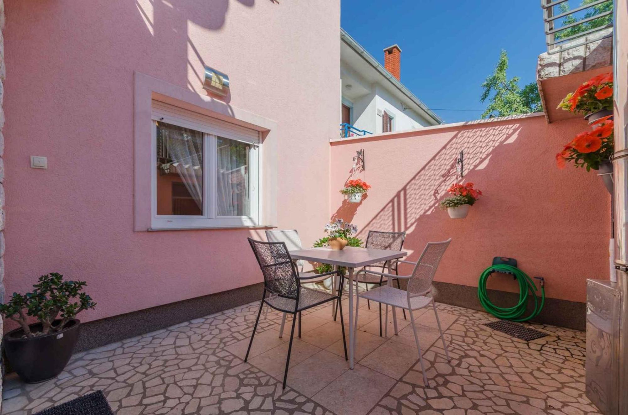 Two-Bedroom Apartment In Crikvenica Xcvii Exterior foto